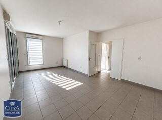  Appartement à louer 2 pièces 58 m²