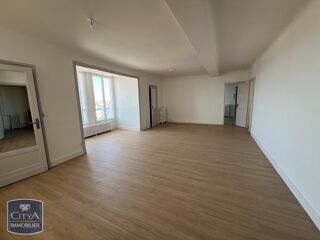  Appartement à louer 3 pièces 107 m²
