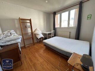  Appartement à louer 4 pièces 68 m²