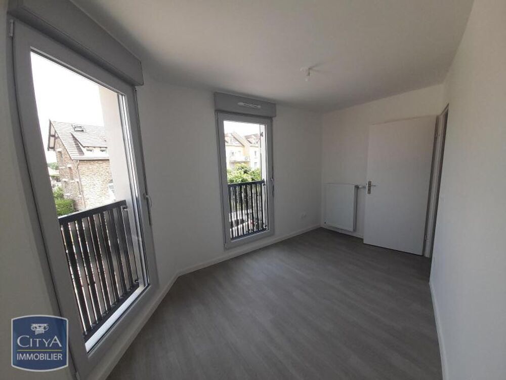 location Appartement - 3 pièce(s) - 66 m² Mennecy (91540)