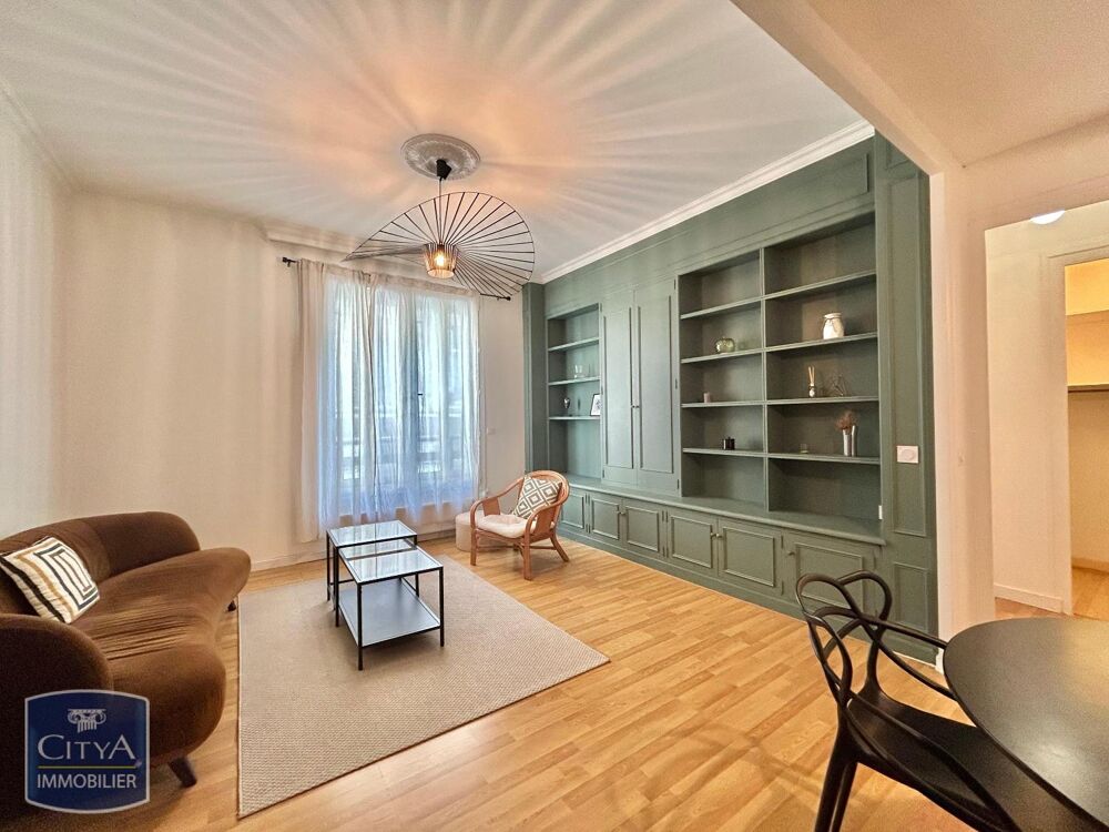 À LOUER : Charmant appartement T3 situé à Saint-Étienne,....