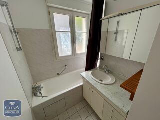  Appartement à louer 2 pièces 43 m²