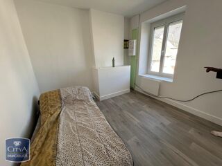  Appartement à louer 5 pièces 90 m²