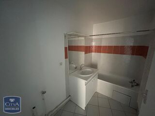  Appartement à louer 3 pièces 64 m²