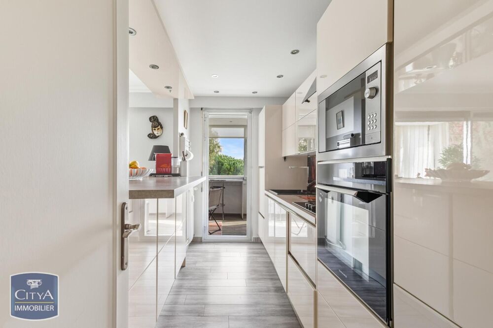 location Appartement - 2 pièce(s) - 53 m² Cannes (06400)
