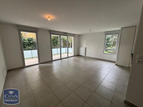  Appartement  louer 4 pices 92 m