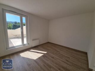 Maison à louer 5 pièces 115 m²