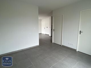  Appartement à louer 1 pièce 34 m²