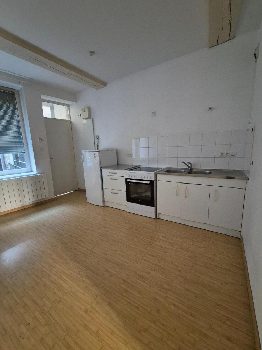 location Appartement - 3 pièce(s) - 48 m² Mâcon (71000)