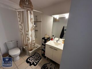  Appartement à louer 2 pièces 52 m²
