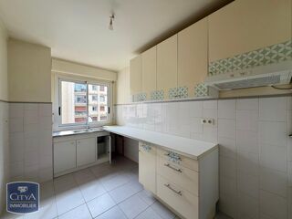  Appartement � louer 3 pi�ces 83 m�