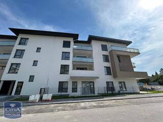 Appartement à louer 3 pièces 64 m²