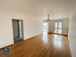  Appartement à louer 3 pièces 69 m²