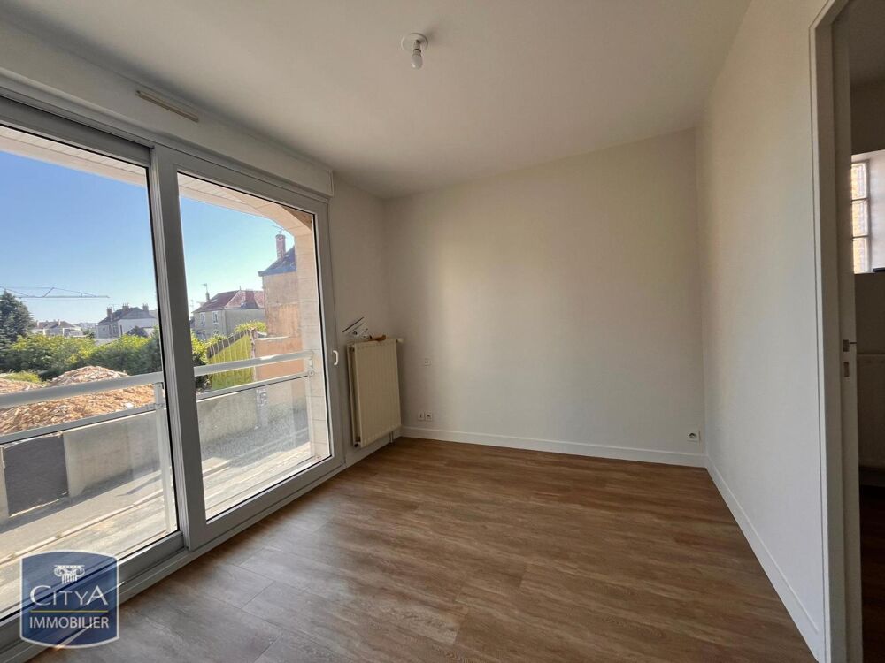 APPARTEMENT T2 RENOVE AVEC PARKING ET CAVE - PROCHE GARE....