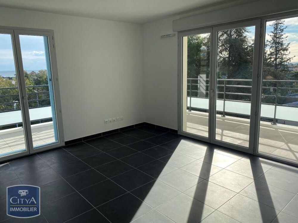 location Appartement - 3 pièce(s) - 66 m² Villeneuve-Loubet (06270)