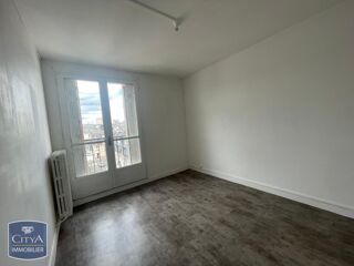  Appartement à louer 2 pièces 45 m²