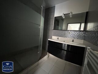  Appartement � louer 3 pi�ces 67 m�