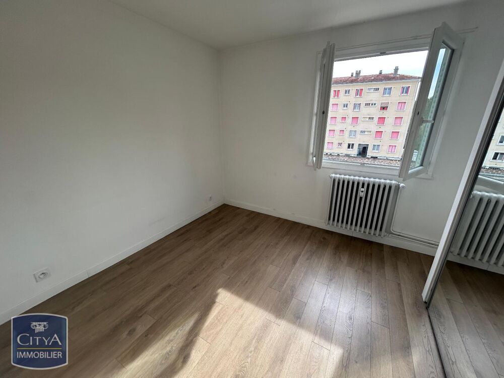 location Appartement - 4 pièce(s) - 68 m² Cusset (03300)