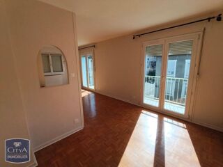 location Appartement - 3 pièce(s) - 76 m² Belfort (90000)