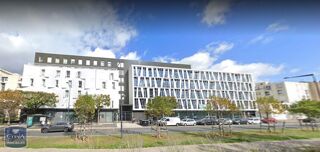  Parking / Garage � louer 