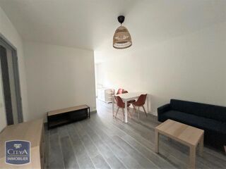  Appartement à louer 2 pièces 35 m²