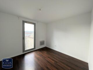 location Appartement - 3 pièce(s) - 70 m² Bordeaux (33300)