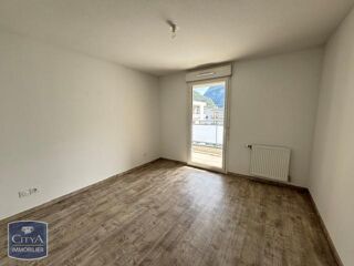  Appartement à louer 3 pièces 58 m²