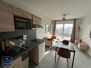  Appartement à louer 2 pièces 33 m²