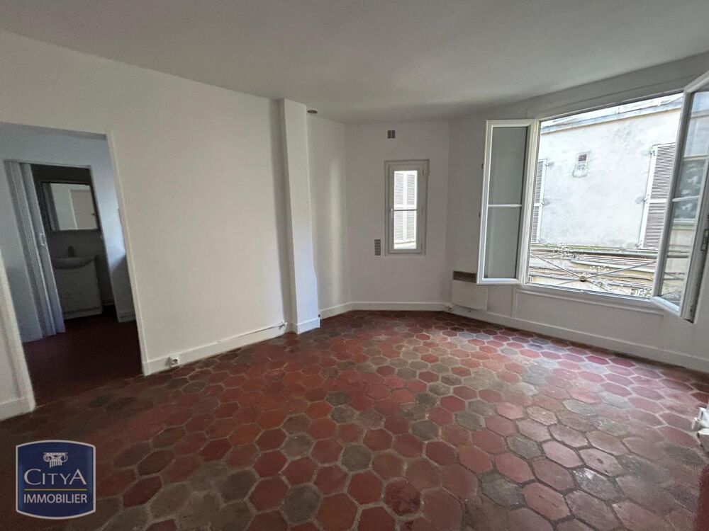 À LOUER : Appartement T1 situé dans le 15ème arrondissem....
