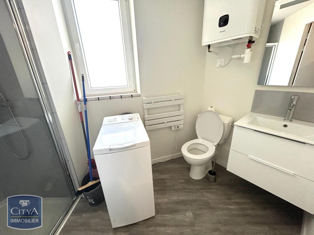 À LOUER : Appartement T1 à Saint-Étienne, situé dans un ....