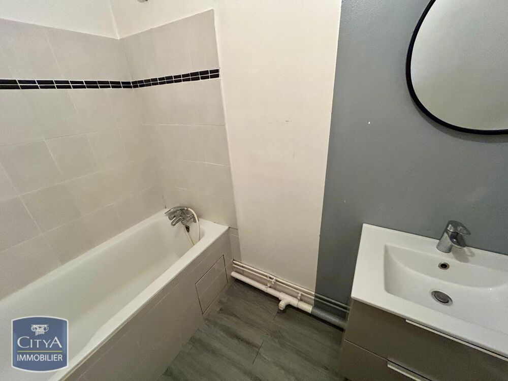 À LOUER : Appartement T1 situé à Maurepas, dans le dépar....