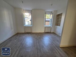  Appartement à louer 3 pièces 63 m²