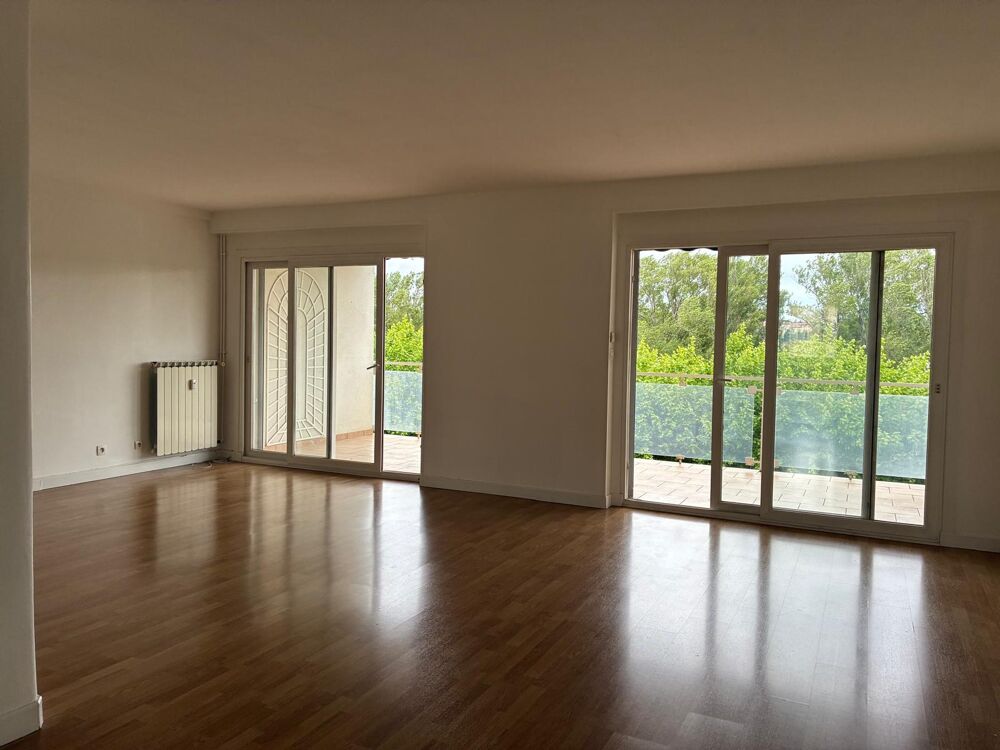 location Appartement - 3 pièce(s) - 71 m² Guilherand-Granges (07500)