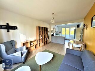  Appartement à louer 3 pièces 56 m²