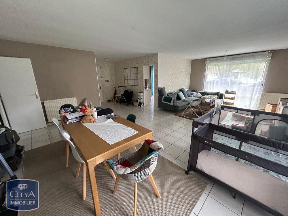 location Maison - 4 pièce(s) - 105 m² Lons (64140)