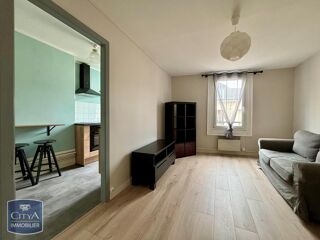 Appartement à louer 2 pièces 43 m²