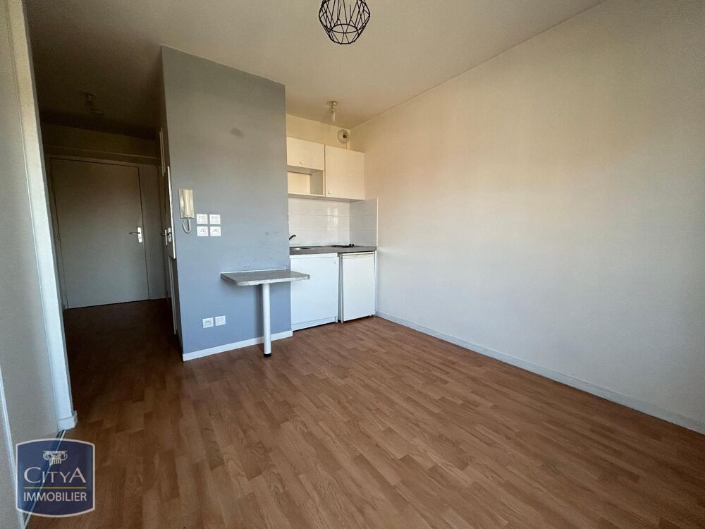 À LOUER : Appartement T1 situé à Maubeuge, dans le dépar....