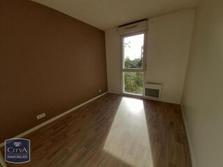  Appartement à louer 3 pièces 60 m²