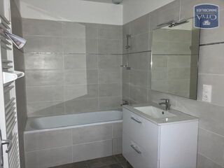  Appartement � louer 4 pi�ces 75 m�