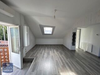  Appartement à louer 3 pièces 48 m²