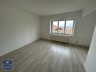  Maison à louer 3 pièces 100 m²
