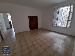  Appartement à louer 4 pièces 91 m²