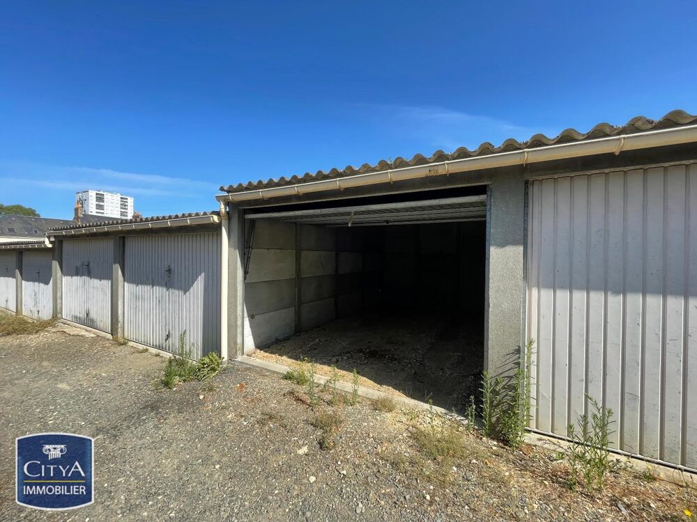 location Parking / Garage Coulaines (72190)