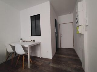  Appartement à louer 1 pièce 14 m²
