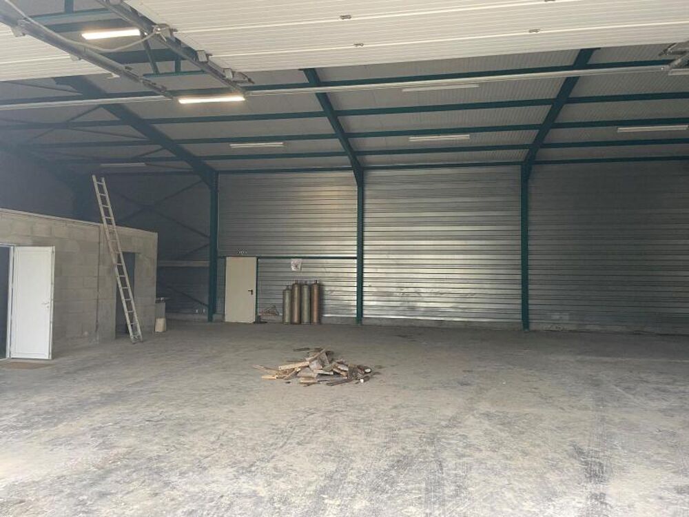   Location / Local Commercial - 281 m² 