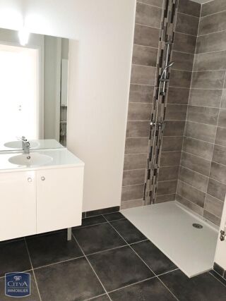  Appartement à louer 3 pièces 62 m²