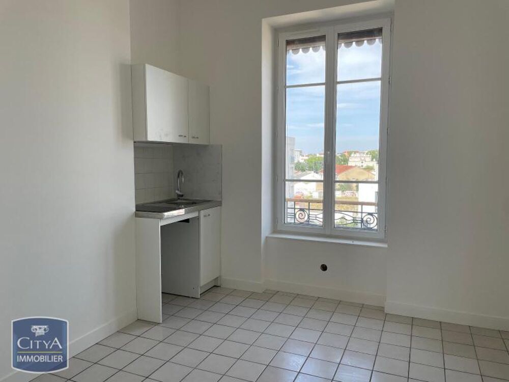 location Appartement - 1 pièce(s) - 44 m² Lyon 8