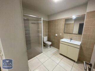  Appartement à louer 3 pièces 67 m²