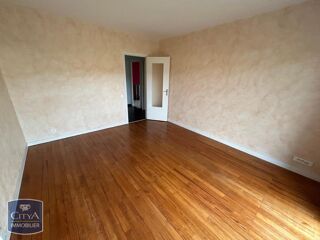  Appartement à louer 3 pièces 65 m²