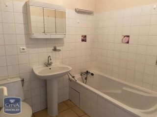  Appartement à louer 2 pièces 37 m²